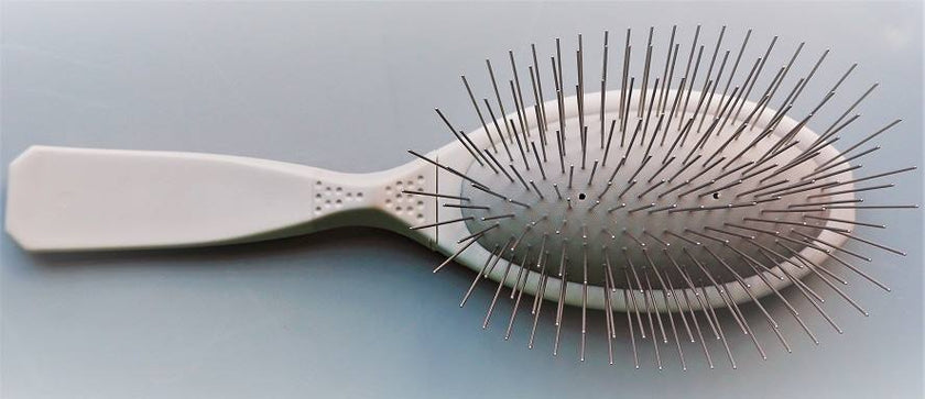 Madan Brush - Medium Oval - Standard Soft (4 colours) ...