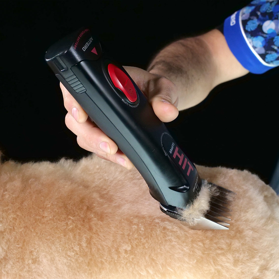 Artero HIT - Professional Cordless Grooming Clipper (M347) ...